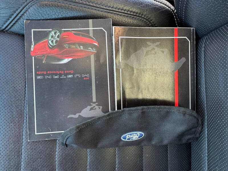 2012 Ford Mustang GT Premium