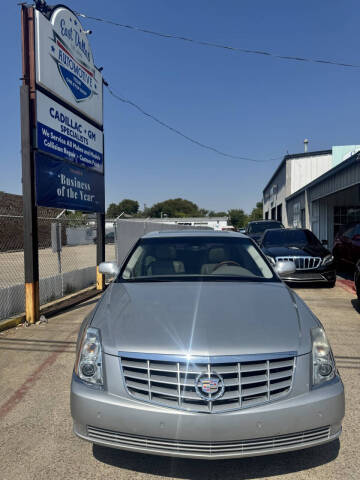 2011 Cadillac DTS Premium Collection