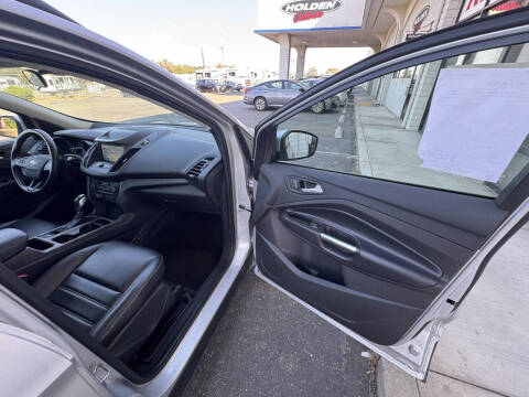 2019 Ford Escape SEL
