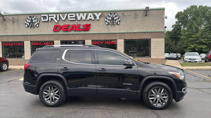 2017 GMC Acadia SLT-1