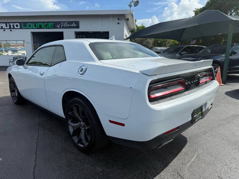 2019 Dodge Challenger SXT