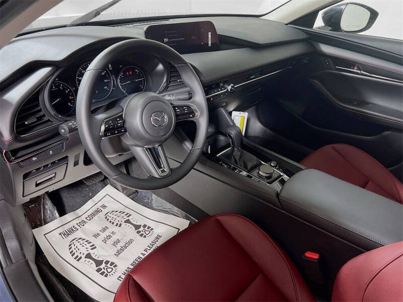 2025 Mazda Mazda3 Sedan 2.5 S Carbon Edition