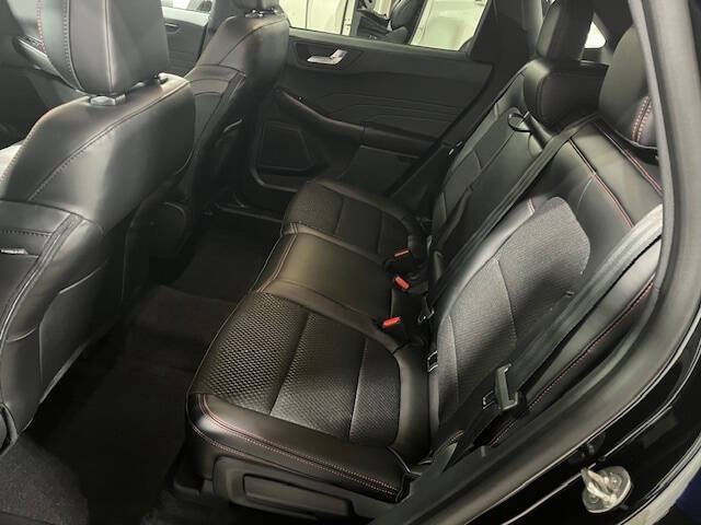 2026 Ford Escape ST-Line Select