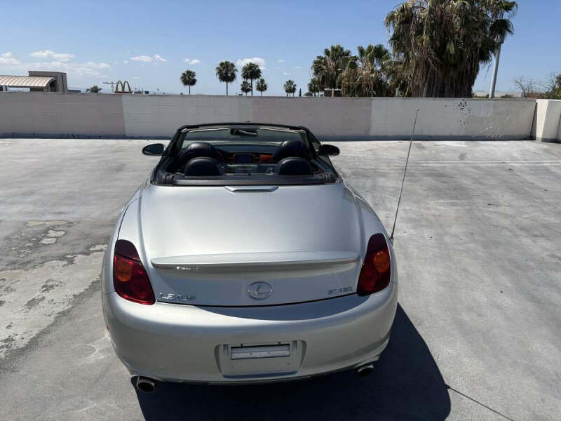 2002 Lexus SC 430