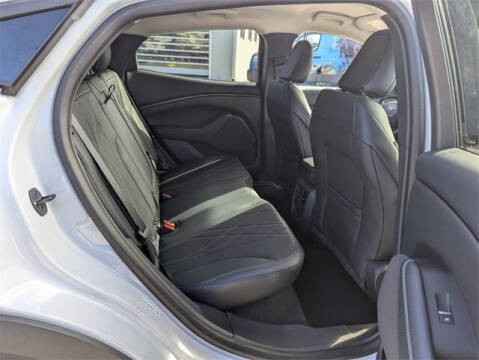 2021 Ford Mustang Mach-E Select