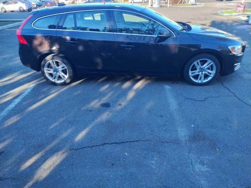 2015 Volvo V60 T5 Drive-E Premier