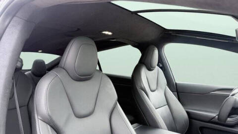 2022 Tesla Model X Plaid