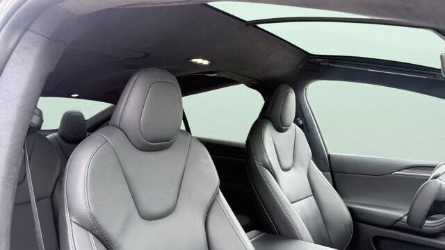 2022 Tesla Model X Plaid