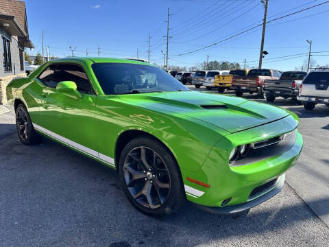 2017 Dodge Challenger SXT