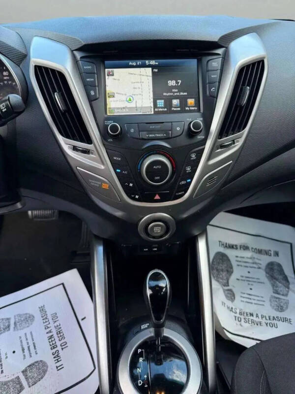 2017 Hyundai Veloster Value Edition