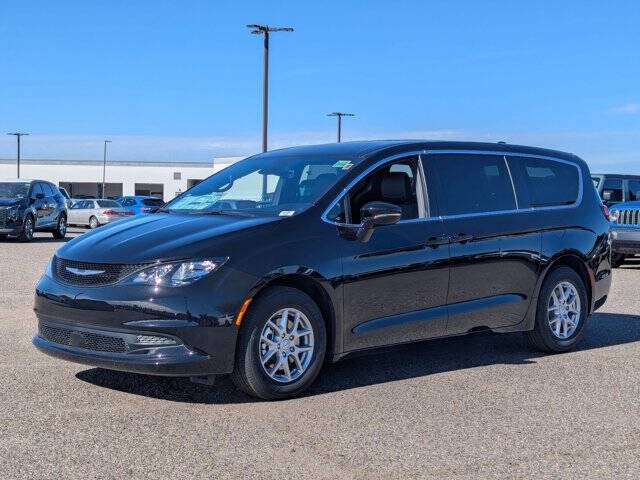2026 Chrysler Voyager LX