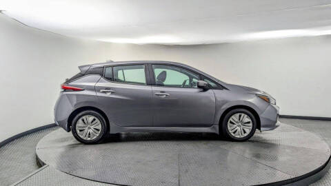 2022 Nissan LEAF S
