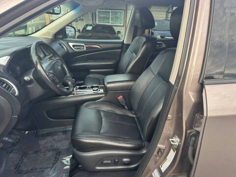 2014 Nissan Pathfinder SL