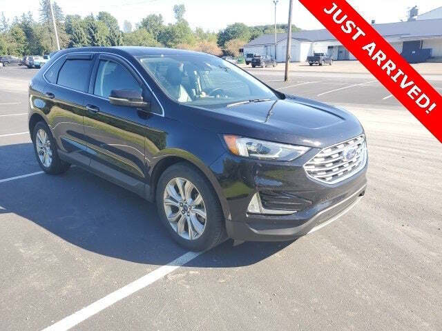 2021 Ford Edge Titanium