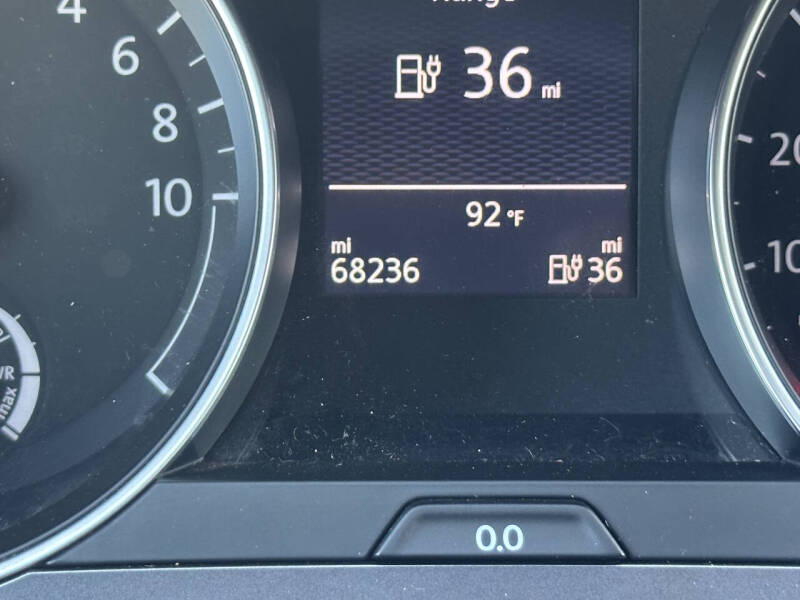 2015 Volkswagen e-Golf SEL Premium