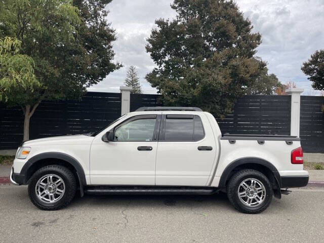 2008 Ford Explorer Sport Trac XLT's photo