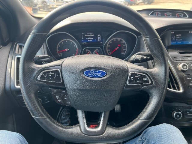 2017 Ford Focus ST