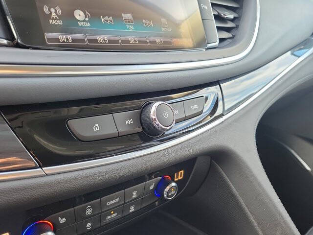 2018 Buick Enclave Essence