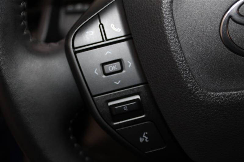 2023 Toyota Prius LE