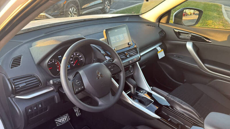 2026 Mitsubishi Eclipse Cross ES