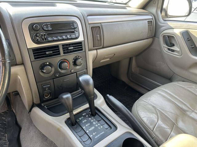 2002 Jeep Grand Cherokee Laredo