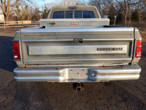 1985 Dodge D150 Pickup