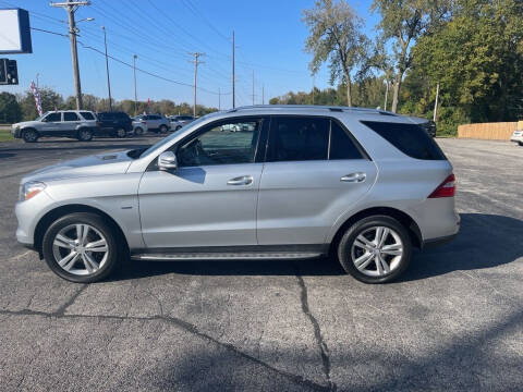 2012 Mercedes-Benz M-Class for sale at SpringField Select Autos in Springfield IL