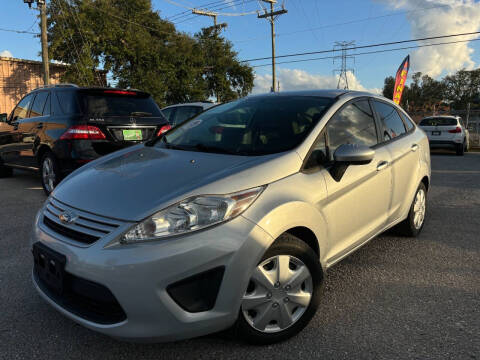 2012 Ford Fiesta for sale at Das Autohaus Quality Used Cars in Clearwater FL