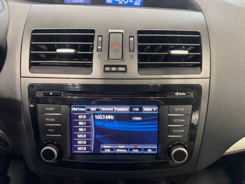 2013 Mazda MAZDA3 i Grand Touring