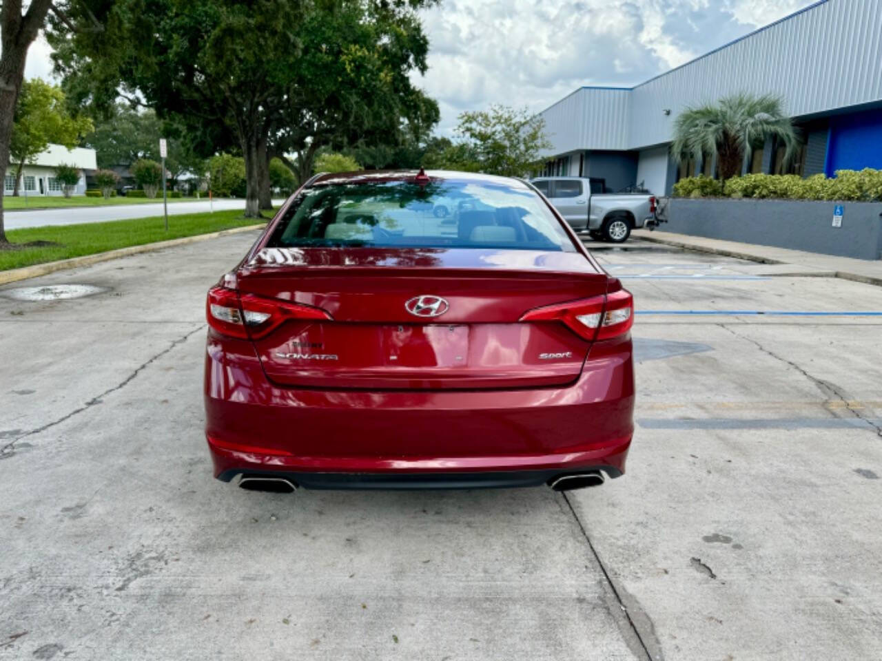 2015 Hyundai SONATA for sale at Zoom Auto Exchange LLC in Orlando, FL