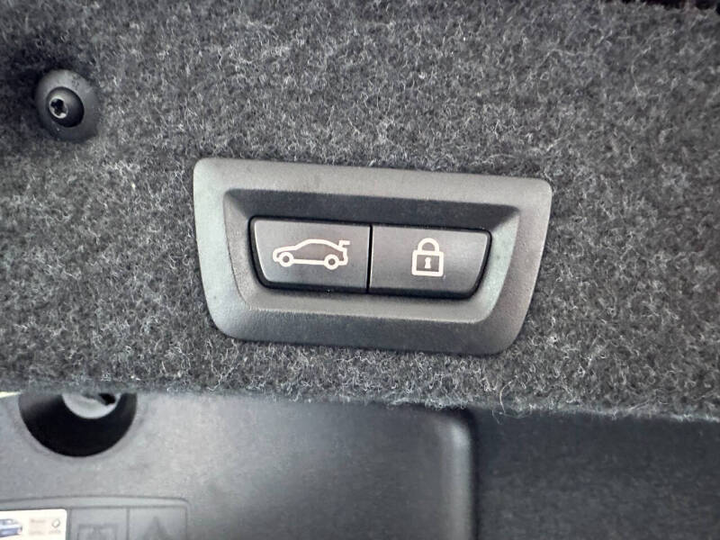 2015 BMW 5 Series 528i xDrive