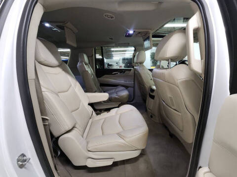 2020 Cadillac Escalade ESV Premium Luxury