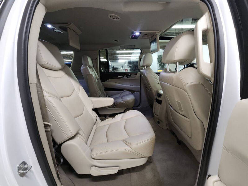 2020 Cadillac Escalade ESV Premium Luxury