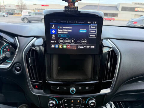 2023 Chevrolet Traverse LT Leather