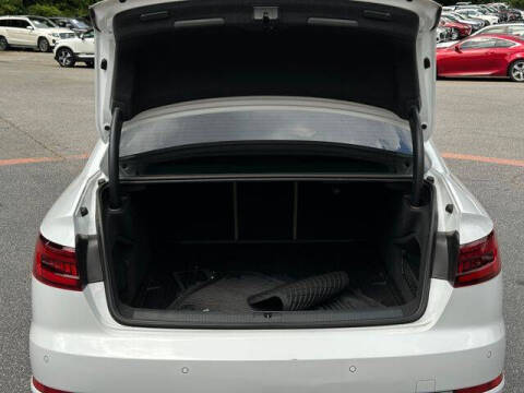 2019 Audi A4 Premium Plus 40 TFSI