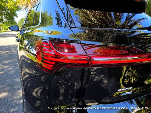 2019 Audi e-tron quattro Premium Plus