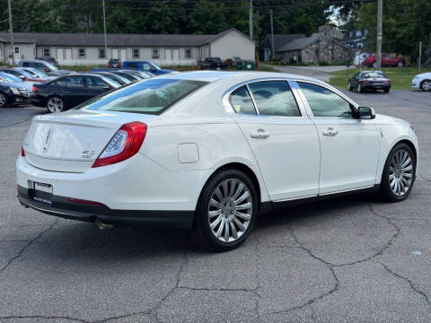 2013 Lincoln MKS