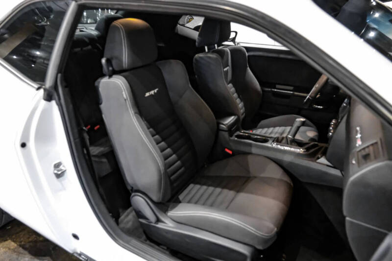 2013 Dodge Challenger SRT8 Core