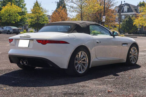 2017 Jaguar F-TYPE Premium
