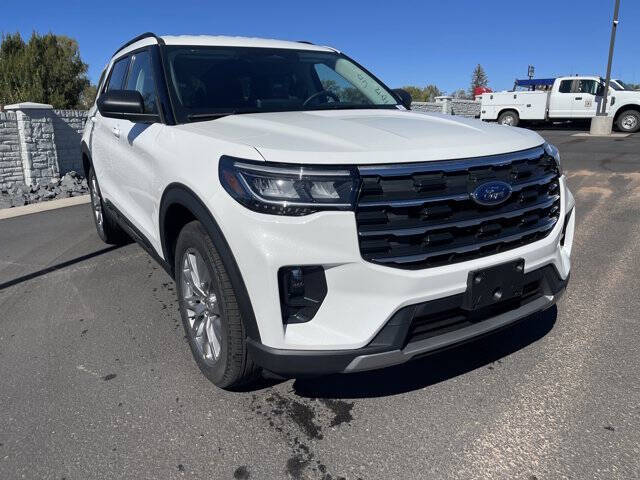 2026 Ford Explorer Active's photo