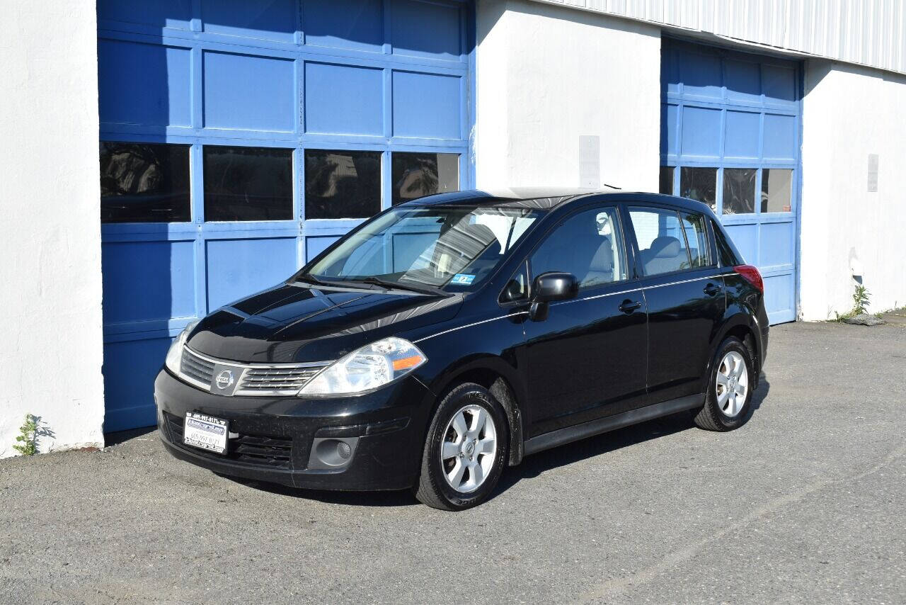 Nissan versa 2009