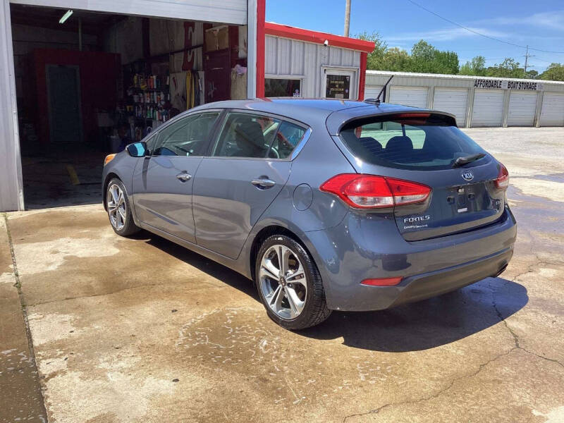 2016 Kia Forte5 EX