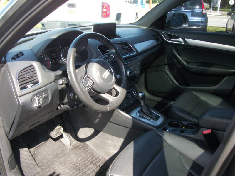 2016 Audi Q3 2.0T Premium Plus