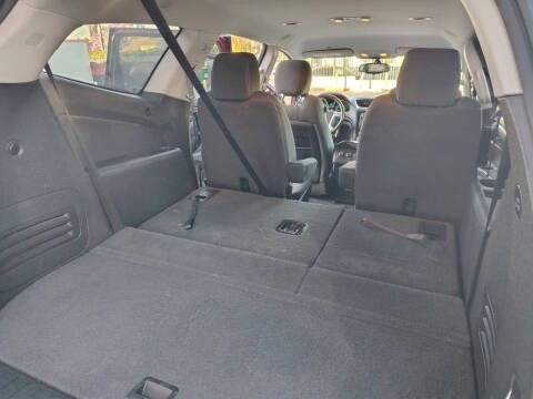 2017 Chevrolet Traverse LT