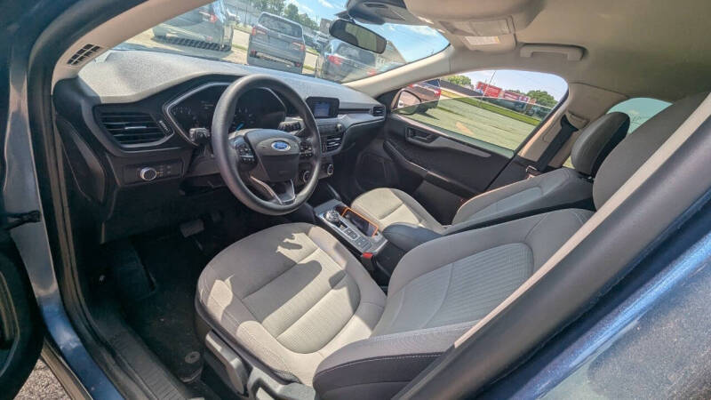 2020 Ford Escape S