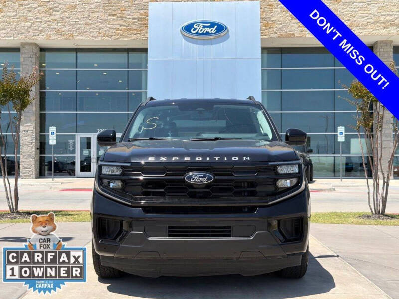 2025 Ford Expedition Active