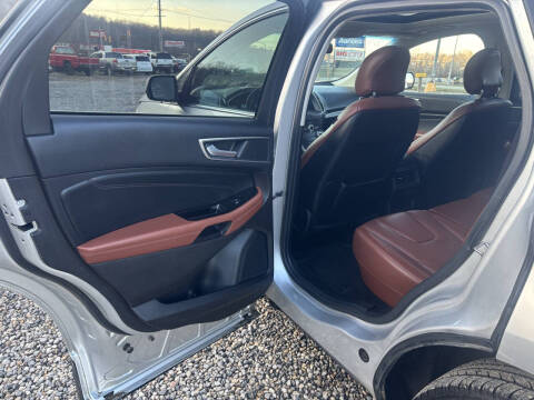 2017 Ford Edge Titanium