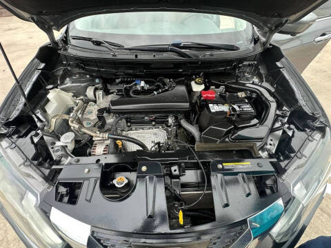 2017 Nissan Rogue SL