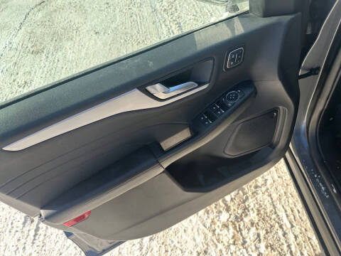 2024 Ford Escape Platinum