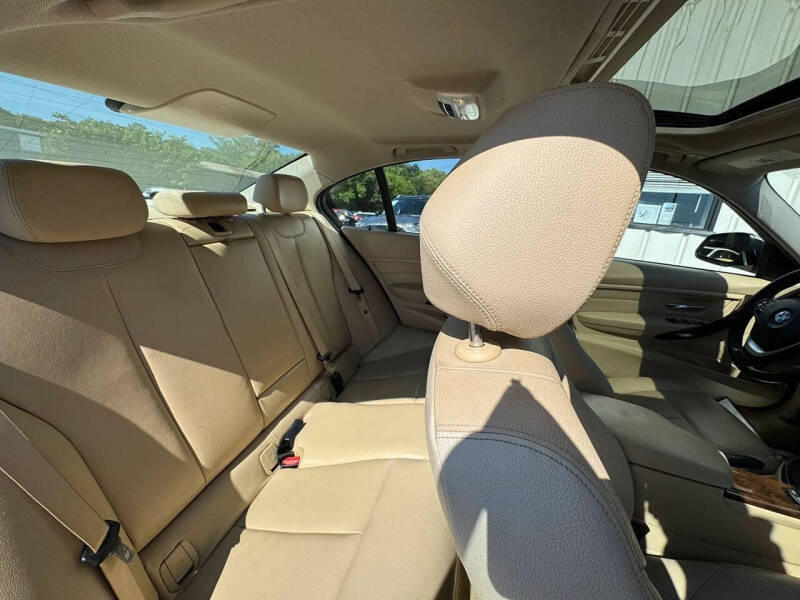 2014 BMW 3 Series 328i